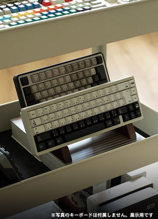 【送料無料】キーボードホルダー 胡桃木調 ダブルレイヤー キーボード収納ラック デスクオーガナイザー 木製 北欧風デスク キーボード スタンド インストール アクリル チルト ホルダー 女性 男性用 木製なアクリル イーゼル本 原木風 省スペース デスク収納
