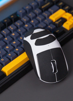 【送料無料】TALONGAMES マウスグリップ テープ Logicool G PRO X Superlight 2 DEX Wireless 無線 用 極薄 0.5mm 優れる吸水性 アンチスリップ テープ ゲーミングマウス用 滑り止めグリップテープ カット済【日本正規代理店保証品】(TF64)